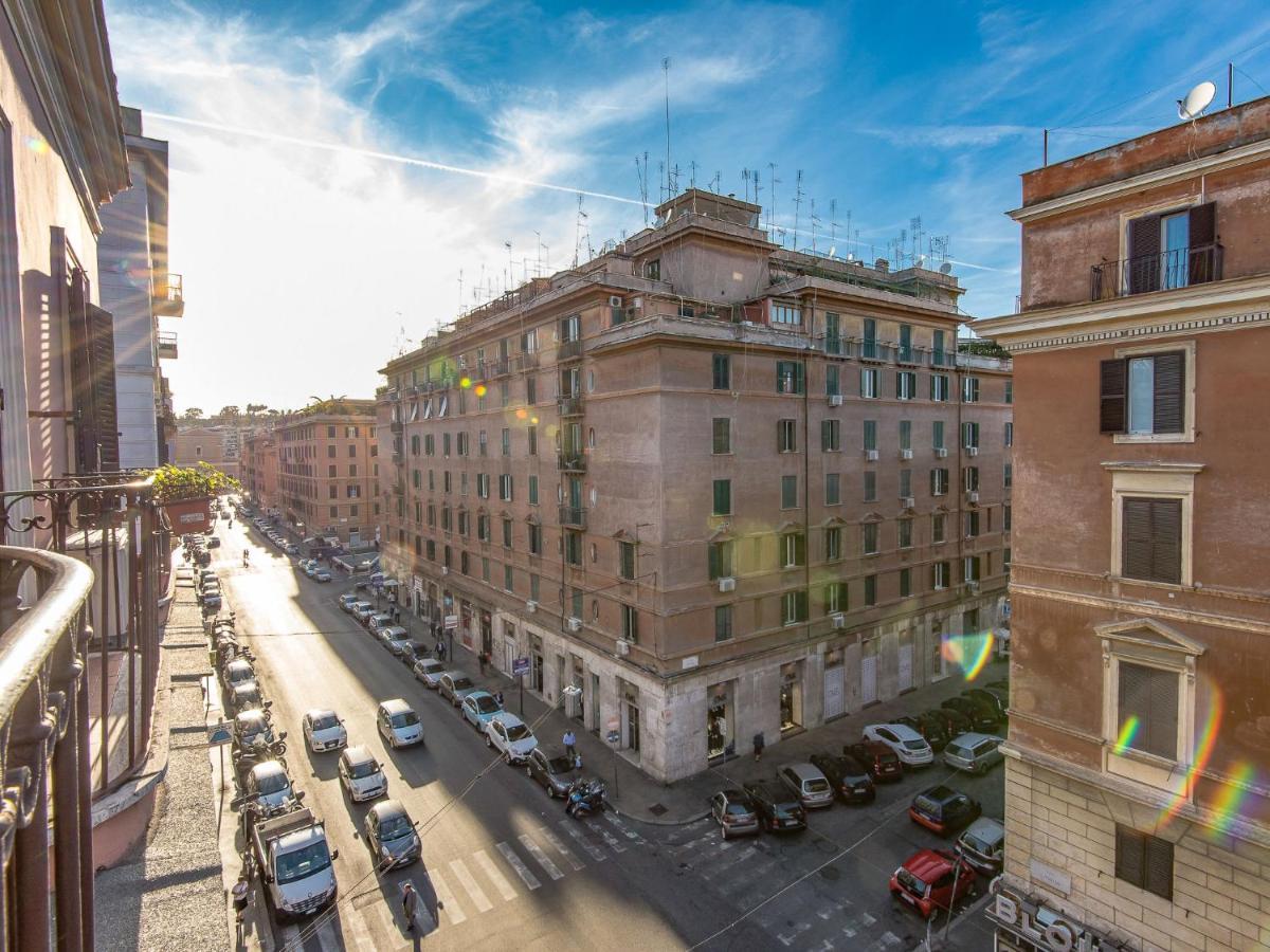 Appartamento Locazione Turistica Regina's House - St Peter Roma Esterno foto